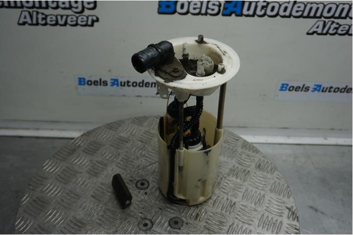 Gebruikte Tank element Pomp Iveco New Daily IV 40C18 Prijs € 65,00 Margeregeling aangeboden door Boels Autodemontage