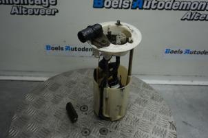 Gebruikte Brandstofpomp Elektrisch Iveco New Daily IV 40C18 Prijs € 65,00 Margeregeling aangeboden door Boels Autodemontage