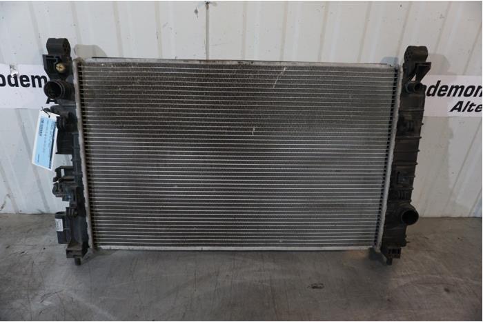 Gebruikte Radiateur Chevrolet Aveo (300) 1.3 D 16V Prijs € 75,00 Margeregeling aangeboden door Boels Autodemontage