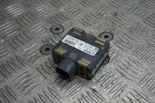 Gebruikte Sensor cruise control Volkswagen Passat Variant (3G5) Prijs € 225,00 Margeregeling aangeboden door Boels Autodemontage