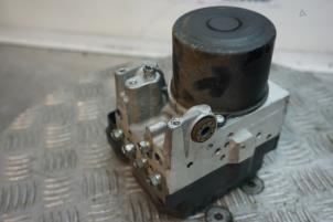 Gebruikte ABS Pomp Lexus IS (E2) 250 2.5 V6 24V Prijs € 175,00 Margeregeling aangeboden door Boels Autodemontage