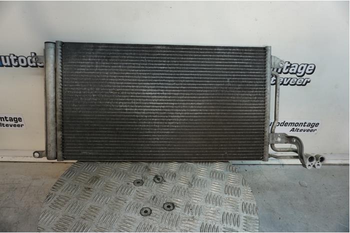Gebruikte Airco Radiateur Skoda Fabia III (NJ3) 1.0 12V Prijs € 40,00 Margeregeling aangeboden door Boels Autodemontage