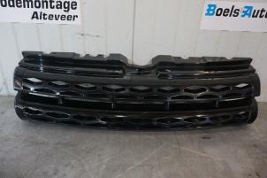 Gebruikte Grille Landrover Range Rover Evoque (LVJ/LVS) 2.2 SD4 16V 5-drs. Prijs € 150,00 Margeregeling aangeboden door Boels Autodemontage