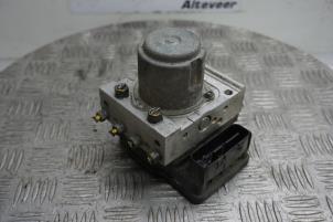 Gebruikte ABS Pomp Honda Jazz (GE6/GE8/GG/GP) 1.4 i-DSi 16V Prijs € 130,00 Margeregeling aangeboden door Boels Autodemontage