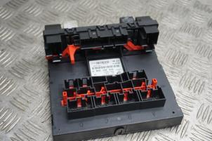 Gebruikte Boordcomputer Volkswagen Jetta III (1K2) 2.0 16V FSI Prijs € 75,00 Margeregeling aangeboden door Boels Autodemontage