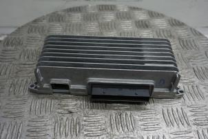 Gebruikte Radio versterker Audi A4 Avant (B8) 1.8 TFSI 16V Prijs € 75,00 Margeregeling aangeboden door Boels Autodemontage