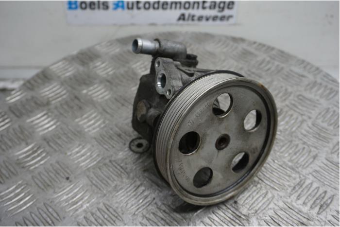 Gebruikte Stuurpomp Audi A4 Avant (B8) 1.8 TFSI 16V Prijs € 35,00 Margeregeling aangeboden door Boels Autodemontage