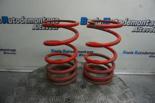 Gebruikte Schroefveer achter Ford Transit 2.0 TDCi 16V Eco Blue 170 RWD Prijs € 100,00 Margeregeling aangeboden door Boels Autodemontage