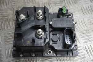 Gebruikte Start/Stop computer Landrover Range Rover IV (LG) 4.4 SDV8 32V Prijs € 275,00 Margeregeling aangeboden door Boels Autodemontage