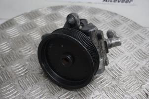 Gebruikte Stuurpomp Mercedes ML II (164/4JG) 3.0 ML-320 CDI 4-Matic V6 24V Prijs € 85,00 Margeregeling aangeboden door Boels Autodemontage