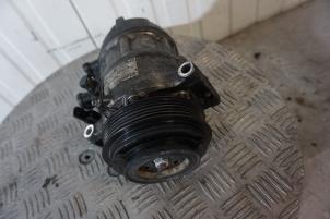 Gebruikte Pomp Airco Mercedes Vito (447.6) 2.0 116 CDI 16V Prijs € 110,00 Margeregeling aangeboden door Boels Autodemontage