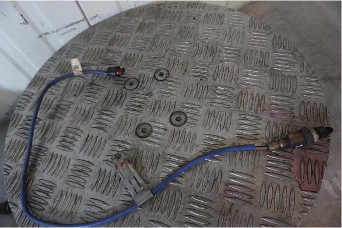 Gebruikte Lambda Sonde Ford Focus 3 1.0 Ti-VCT EcoBoost 12V 125 Prijs € 30,00 Margeregeling aangeboden door Boels Autodemontage
