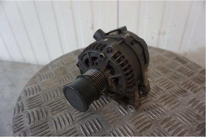 Gebruikte Dynamo Ford Focus 3 1.0 Ti-VCT EcoBoost 12V 125 Prijs € 45,00 Margeregeling aangeboden door Boels Autodemontage