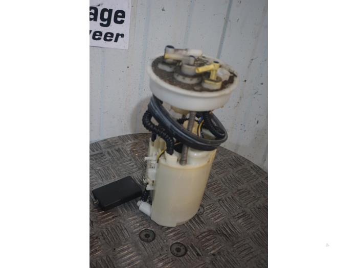 Gebruikte Brandstofpomp Elektrisch Honda Civic (FK/FN) 1.8i VTEC 16V Prijs € 60,00 Margeregeling aangeboden door Boels Autodemontage