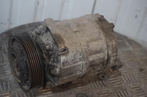 Gebruikte Aircopomp Volkswagen Caddy III (2KA,2KH,2CA,2CH) 1.9 TDI Prijs € 30,00 Margeregeling aangeboden door Boels Autodemontage