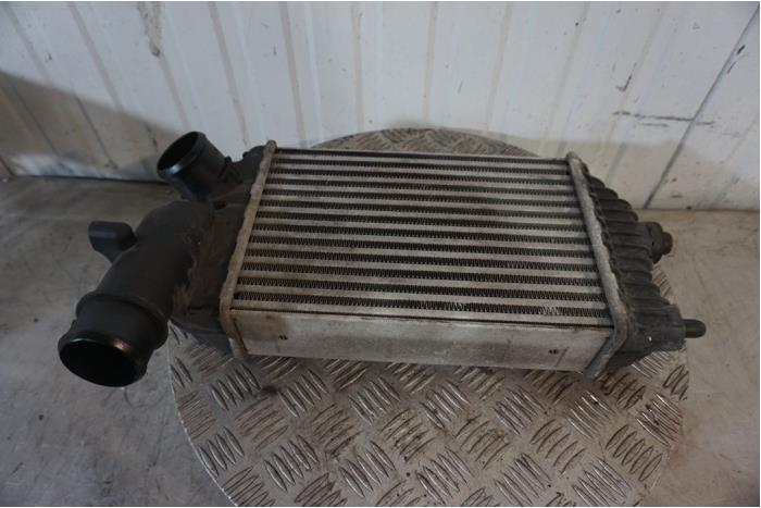 Gebruikte Intercooler Fiat Ducato (243/244/245/247) 2.8 JTD VGT Prijs € 40,00 Margeregeling aangeboden door Boels Autodemontage