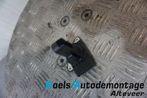 Gebruikte Luchtmassameter Suzuki SX4 (EY/GY) 1.6 16V VVT Comfort,Exclusive Autom. Prijs € 15,00 Margeregeling aangeboden door Boels Autodemontage