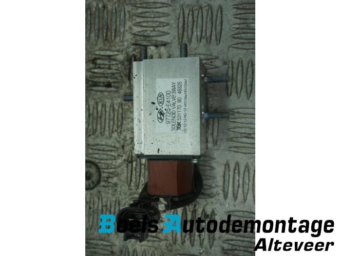 Gebruikte Airco deel (div) Hyundai Ioniq EV Prijs € 60,00 Margeregeling aangeboden door Boels Autodemontage