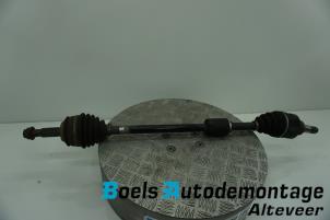 Gebruikte Homokineetas rechts-voor Toyota Yaris III (P13) 1.5 16V Hybrid Prijs € 65,00 Margeregeling aangeboden door Boels Autodemontage