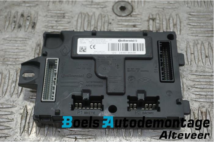 Computer Body Control Renault Clio IV (5R), 2012 / 2021 0.9 Energy TCE 90 12V, Hatchback, 4Dr, Benzine, 898cc, 66kW (90pk), FWD, H4B408; H4BB4, 2015-07 / 2021-08, 5R22; 5R24; 5R32; 5R2R; 5RB2; 5RD2; 5RE2; 5RH2 (Gebruikt)