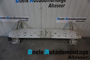 Gebruikte Bumperbalk voor Ford Transit Courier 1.5 TDCi 75 Prijs € 75,00 Margeregeling aangeboden door Boels Autodemontage