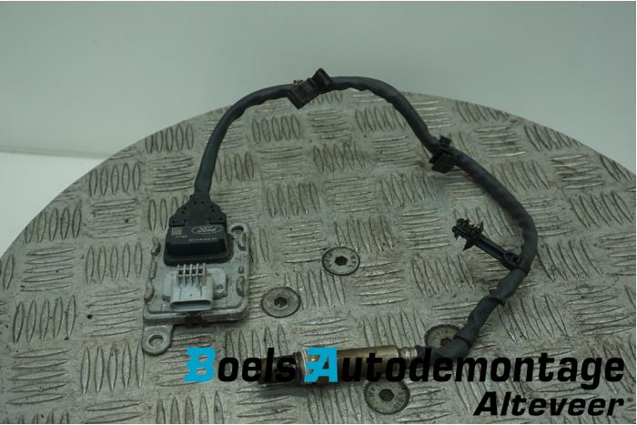 Gebruikte Nox sensor Ford Transit Courier 1.5 TDCi 75 Prijs € 85,00 Margeregeling aangeboden door Boels Autodemontage