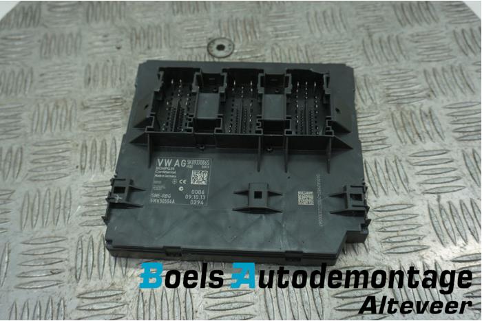 Gebruikte Module Bodycontrol Volkswagen Caddy III (2KA,2KH,2CA,2CH) 1.6 TDI 16V Prijs € 125,00 Margeregeling aangeboden door Boels Autodemontage
