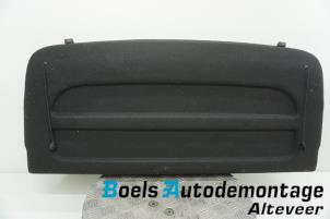 Gebruikte Hoedenplank Ford B-Max (JK8) 1.0 EcoBoost 12V 100 Prijs € 100,00 Margeregeling aangeboden door Boels Autodemontage