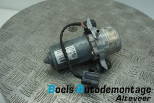 Gebruikte Vacuumpomp Rembekrachtiging Renault Twingo III (AH) ZE R80 Prijs € 200,00 Margeregeling aangeboden door Boels Autodemontage