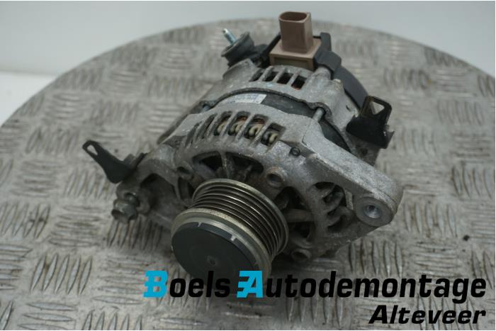 Gebruikte Dynamo Peugeot 108 1.0 12V Prijs € 40,00 Margeregeling aangeboden door Boels Autodemontage