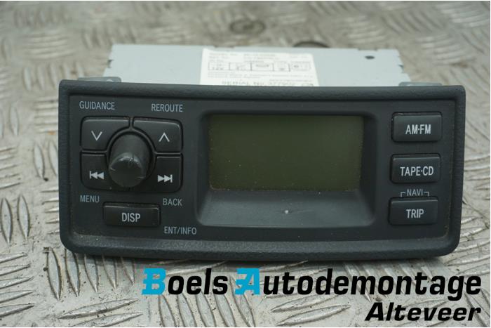 Gebruikte Display Interieur Toyota Yaris (P1) 1.3 16V VVT-i Prijs € 45,00 Margeregeling aangeboden door Boels Autodemontage