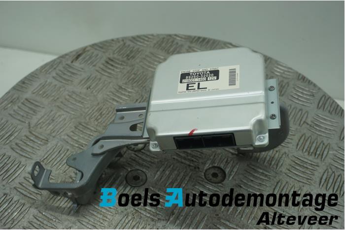 Gebruikte Start/Stop computer Toyota Yaris II (P9) 1.33 16V Dual VVT-I Prijs € 30,00 Margeregeling aangeboden door Boels Autodemontage