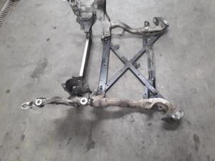 Gebruikte Subframe Audi A4 Avant (B8) 2.7 TDI V6 24V Prijs € 150,00 Margeregeling aangeboden door Autobedrijf Hoogerwerf