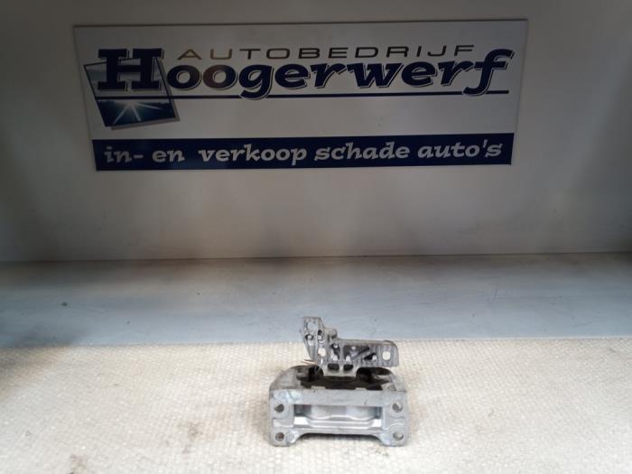 Gebruikte Motorrubber Renault Master III (MA/MB/MC/MD/MH/MF/MG/MH) 2.3 dCi 16V Prijs op aanvraag aangeboden door Autobedrijf Hoogerwerf