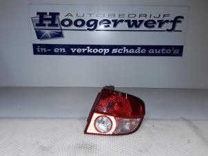 Gebruikte Achterlicht rechts Peugeot 106 I 1.1 i XN,XR,XT Prijs € 20,00 Margeregeling aangeboden door Autobedrijf Hoogerwerf