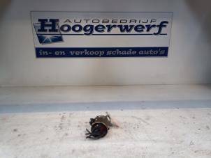 Gebruikte Stroomverdeler Volkswagen Golf IV (1J1) 1.4 16V Prijs € 50,00 Margeregeling aangeboden door Autobedrijf Hoogerwerf