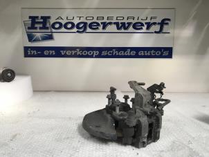 Gebruikte Remschijf + blok achter Peugeot 308 (L3/L8/LB/LH/LP) 1.6 BlueHDi 120 Prijs € 35,00 Margeregeling aangeboden door Autobedrijf Hoogerwerf