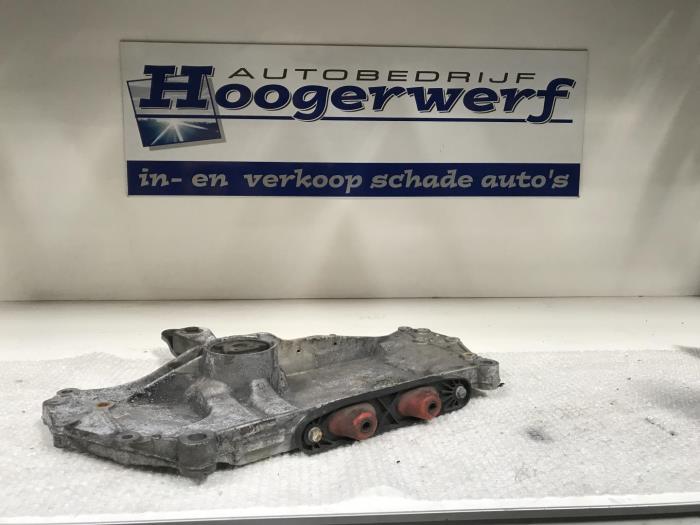 Gebruikte Subframe Volkswagen Scirocco (137/13AD) 2.0 R 16V Prijs € 150,00 Margeregeling aangeboden door Autobedrijf Hoogerwerf