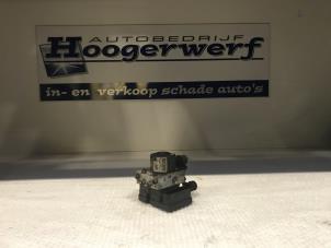 Gebruikte ABS Pomp Renault Kangoo Express (FC) 1.5 dCi 65 Prijs € 40,00 Margeregeling aangeboden door Autobedrijf Hoogerwerf