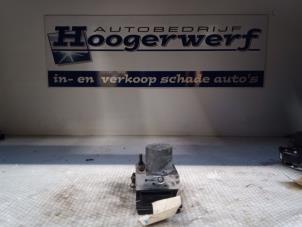 Gebruikte ABS Pomp BMW 5 serie (E60) 520i 24V Prijs € 40,00 Margeregeling aangeboden door Autobedrijf Hoogerwerf