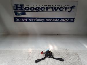 Gebruikte Licht + Raw Schakelaar Volkswagen Lupo (6X1) Prijs € 30,00 Margeregeling aangeboden door Autobedrijf Hoogerwerf