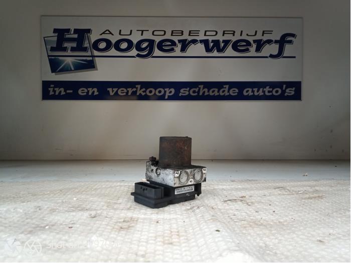 Gebruikte ABS Pomp Ford Transit 2.2 TDCi 16V Prijs € 100,00 Margeregeling aangeboden door Autobedrijf Hoogerwerf