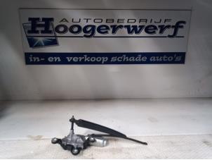 Gebruikte Ruitenwissermotor achter Skoda Fabia II (5J) 1.2i 12V Prijs € 30,00 Margeregeling aangeboden door Autobedrijf Hoogerwerf