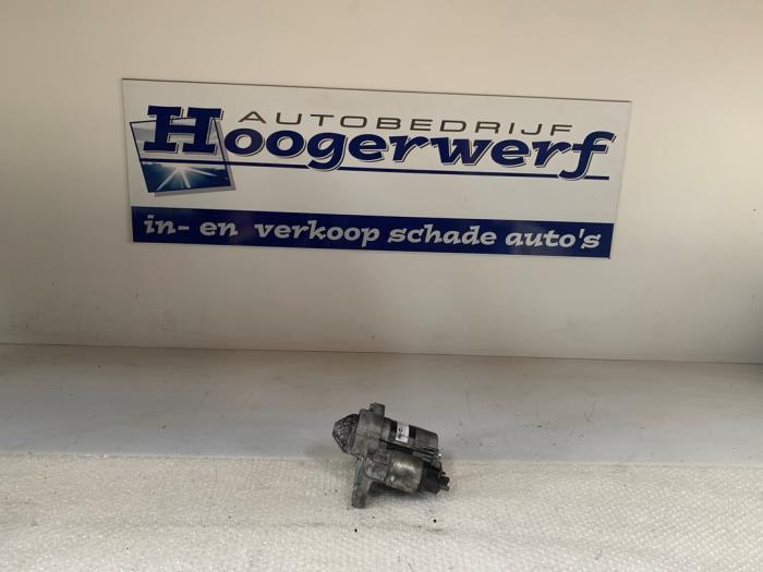 Gebruikte Startmotor Renault Megane III Grandtour (KZ) 1.2 16V TCE 115 Prijs € 70,00 Margeregeling aangeboden door Autobedrijf Hoogerwerf