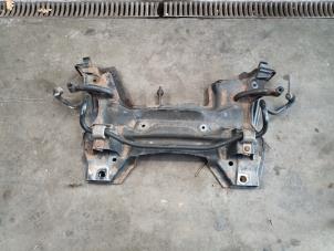 Gebruikte Subframe Peugeot 207/207+ (WA/WC/WM) 1.4 16V VTi Prijs € 50,00 Margeregeling aangeboden door Autobedrijf Hoogerwerf