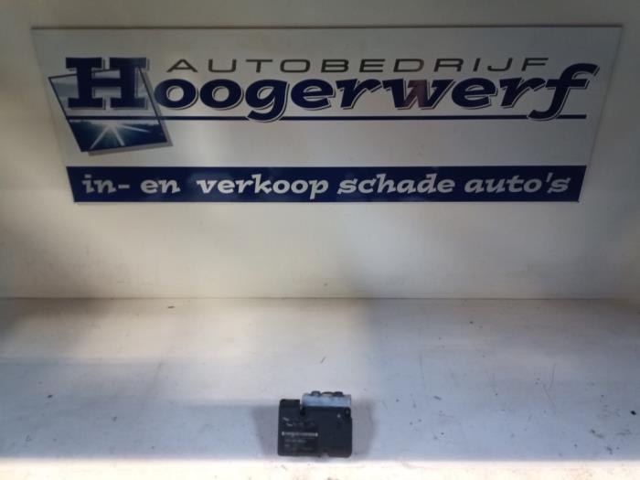 Gebruikte ABS Pomp Ford Focus C-Max 1.8 16V Prijs € 35,00 Margeregeling aangeboden door Autobedrijf Hoogerwerf