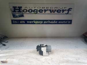 Gebruikte ABS Pomp Subaru Forester (SF) 2.0 16V X Prijs € 75,00 Margeregeling aangeboden door Autobedrijf Hoogerwerf