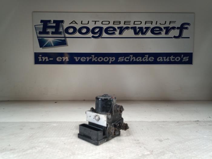 Gebruikte ABS Pomp Skoda Octavia Combi (1Z5) 1.9 TDI Prijs € 80,00 Margeregeling aangeboden door Autobedrijf Hoogerwerf