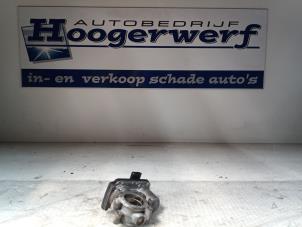 Gebruikte Gasklephuis Dacia Sandero II 1.0 Sce 75 12V Prijs € 70,00 Margeregeling aangeboden door Autobedrijf Hoogerwerf