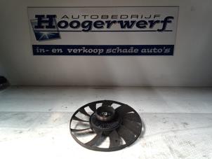 Gebruikte Koelvin Volkswagen Passat (3B3) 2.0 Prijs € 40,00 Margeregeling aangeboden door Autobedrijf Hoogerwerf